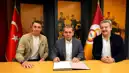 Galatasaray, Muslera'nın Takımıyla Anlaştı!