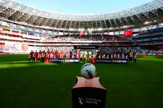Antalyaspor-Beşiktaş: Golsüz İlk 15 Dakika!