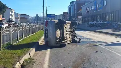Bafra'da Otomobil Kazası: Sürücü Yaralı