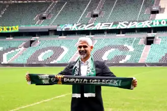 Kocaelispor'un Yeni Hocası İsmet Taşdemir: Şampiyonluk İçin Savaşacağız!