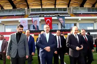 Turgutlu Şehir Stadyumu Açılıyor! İlk Maç Pazar Günü!