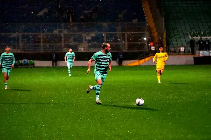 Çaykur Rizespor, Ankaragücü'nü 2-1 Yendi!