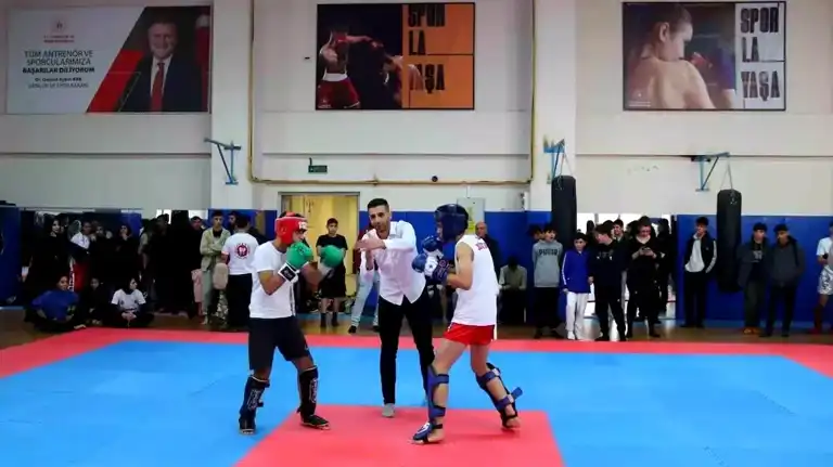 Elazığ'da Okul Sporları Heyecanı