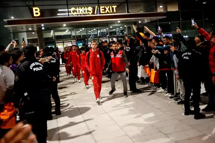 Galatasaray, Hatayspor Maçı İçin Mersin'de!