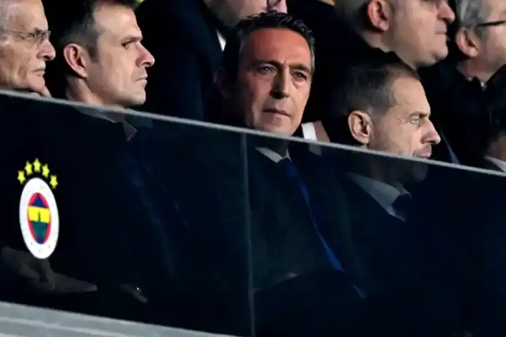 Galatasaray'dan Ali Koç Pankartı! Fenerbahçeliler Çıldırıyor