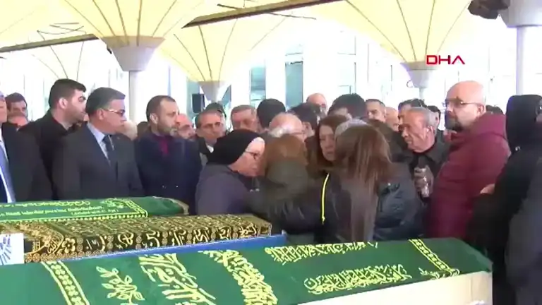 Kartalkaya Otel Yangınında Ölen Eren Bağcı Toprağa Verildi