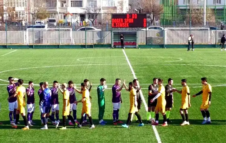 Kocasinan Şimşekspor, Döğerspor'u 4-3 Yendi!