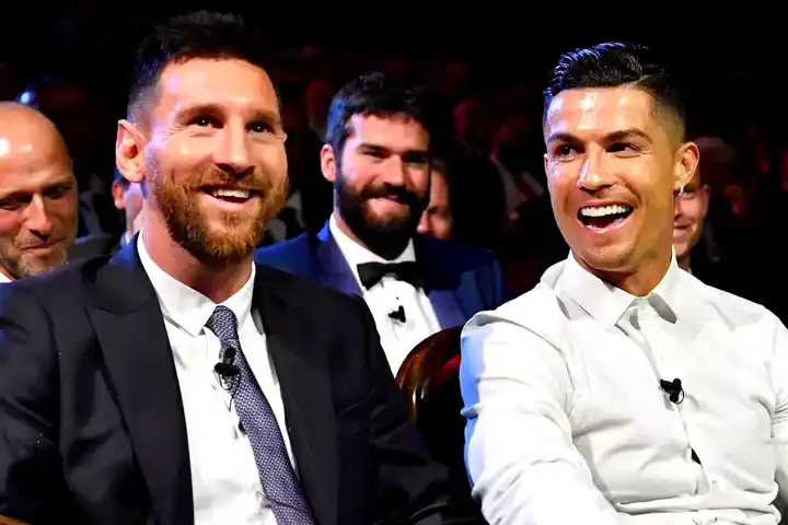 Ronaldo, 2024'ün En Zengin Futbolcusu!